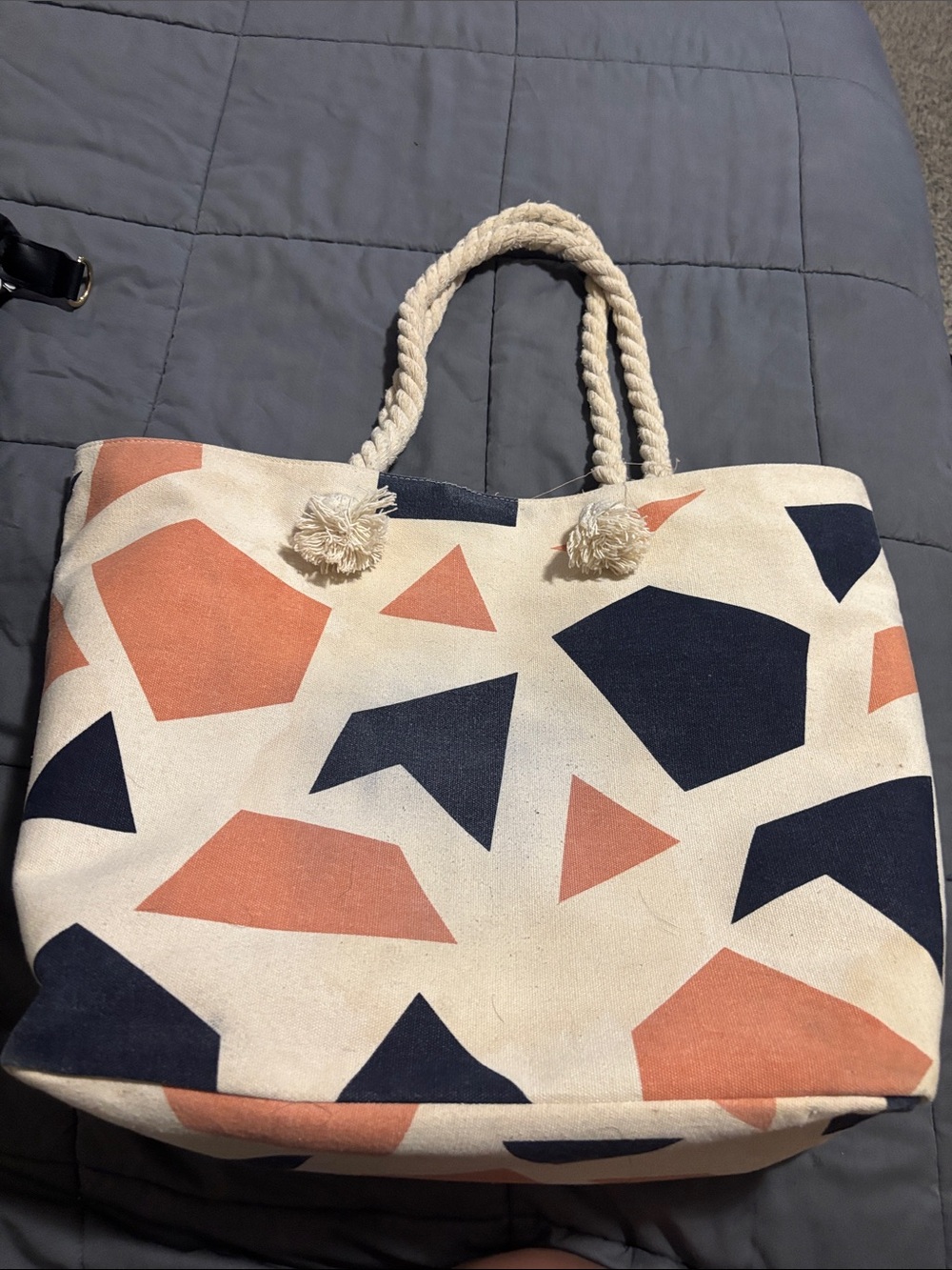 summer & rose Canvas Geo-Print Rope Handle Tote in Ivory, Navy & Terracotta